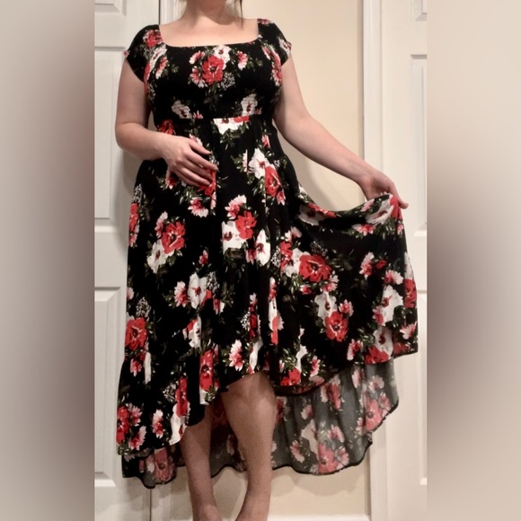 Torrid Floral Maxi Tulip Hi-low Dress NWOT - Picture 2 of 6
